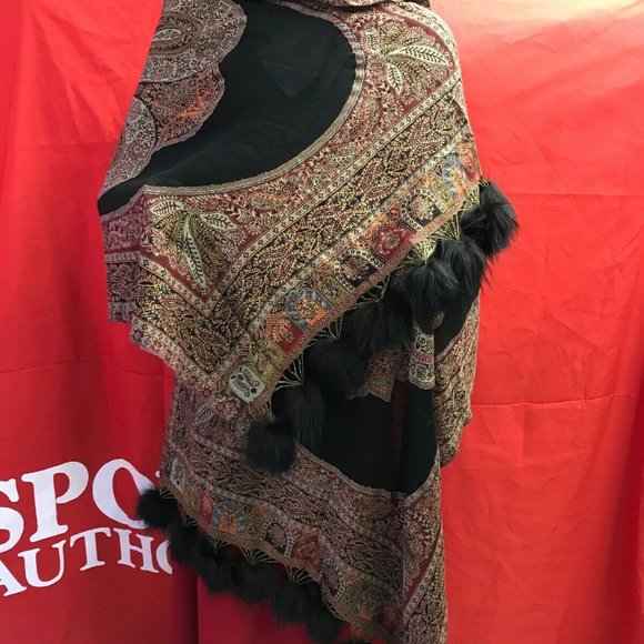 Hand Crafted Silk wool scarf/shawl/wrap w/ Fox fur